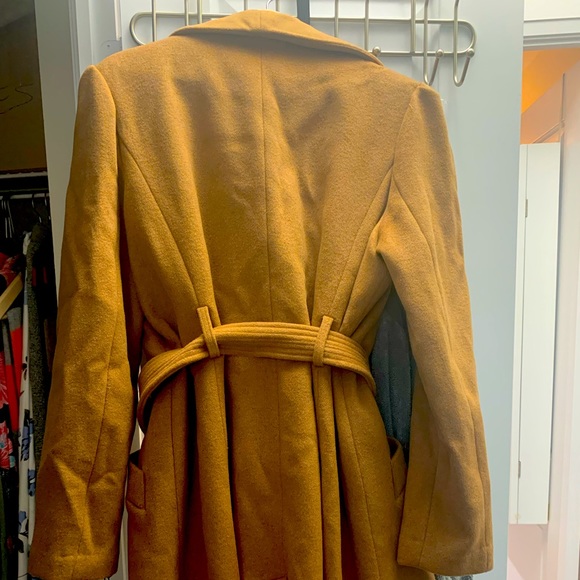 Brand new Karl Largerfeld winter coat - Picture 2 of 8